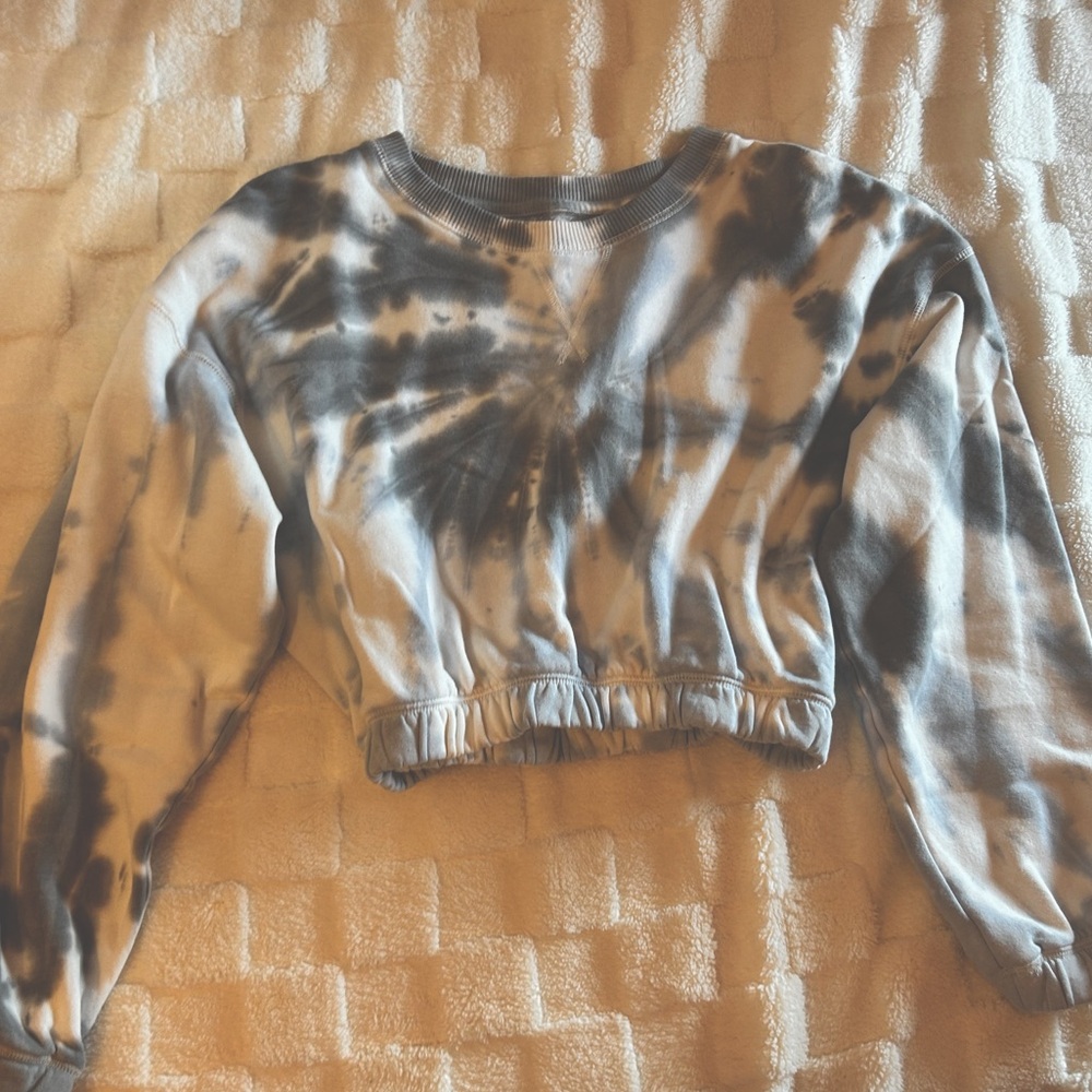 Aeropostale Medium Cropped Tie-dye Crewneck